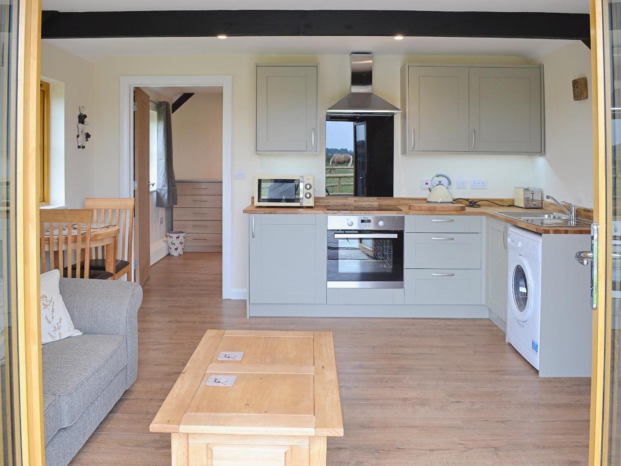 Saddlers Cottage 앨캄 외부 사진