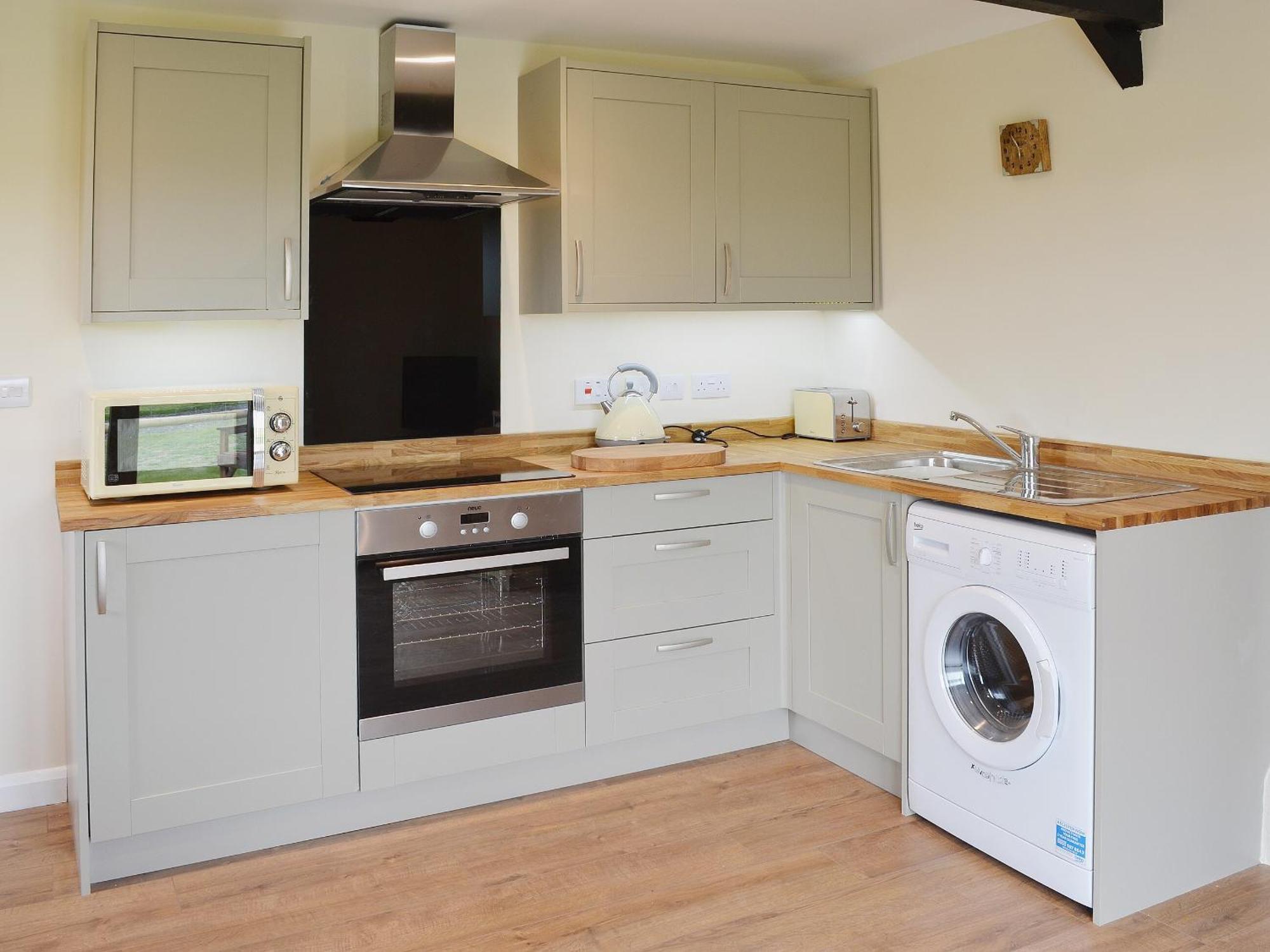 Saddlers Cottage 앨캄 외부 사진